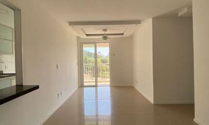 Alugo Apartamento de 3 quartos Wind -Barra Olímpica