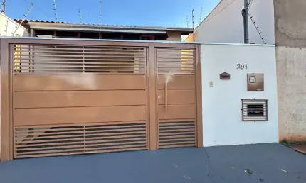 Casa com 2 quartos à venda no Jardim Itamaracá, Campo Grande 