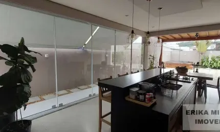 Casa em Condomínio Mobiliada para Venda em Itatiba, Centro, 3 dormitórios, 1 suíte, 4 banheiros, 4 vagas