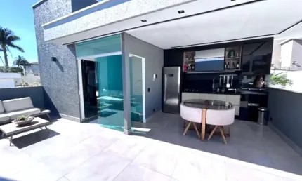Casa a venda Condominio Villagio Mallaga, no bairro Vila Oliveira em Mogi das Cruzes.