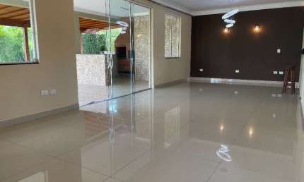 Casa a venda no Condomínio Aruã em Mogi das Cruzes.