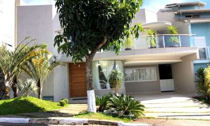 Casa residencial para Venda de Condomínio em Mogi das Cruzes.