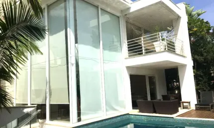 Casa a venda de 2 lotes no Real Park em Mogi das Cruzes. Casa a Venda em Mogi das Cruzes no Condomínio Real Park. Casa para venda de alto padrão Mogi.