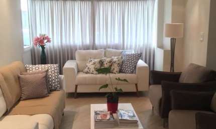 Casa a Venda Condomínio Residencial Flamboyant, Vila Lavínia, Mogi das Cruzes.