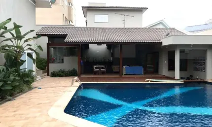 casa a venda no Condomínio Real Park em Mogi das Cruzes.