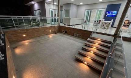 Casa de luxo em condomínio à venda em Mogi das Cruzes-SP, no bairro Aruã! 4 quartos, 4 suítes, 3 salas, 6 banheiros, 11 vagas, 500m².