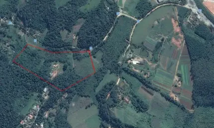 Terreno a Venda em Mogi das Cruzes, bairro Cocuera.