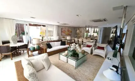 Imperdível: Luxuosa casa em condomínio à venda em Juquehy, São Sebastião-SP - 5 quartos, 5 suítes, 5 salas, 7 banheiros, 3 vagas, 420m².