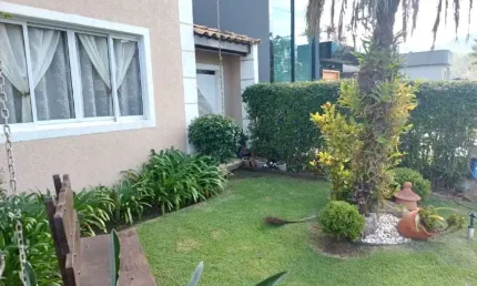 Casa em condomínio à venda em Mogi das Cruzes-SP, 4 quartos, 4 suítes, 2 salas, 4 vagas de garagem, 202,15 m².