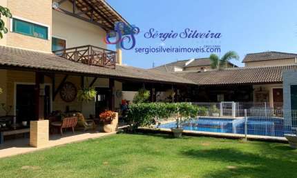 Excelente casa duplex em condomínio fechado com 3 suítes no Eusébio
