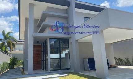 Linda casa no Jardins de Ibiza Eusébio com 4 suítes, piscina privativa.