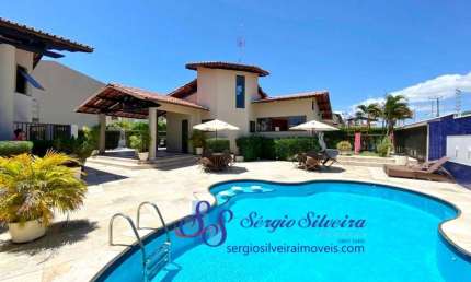 Excelente casa em localização privilegiada com 4 suítes