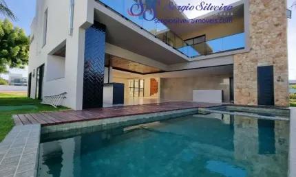 Linda casa no Alphaville Fortaleza com 5 suítes, piscina privativa