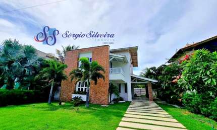 Excelente casa no Alphaville Fortaleza com 5 suítes.