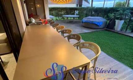 Lindo apartamento térreo e mobiliado no Mandara Lanai Maison com 3 suítes