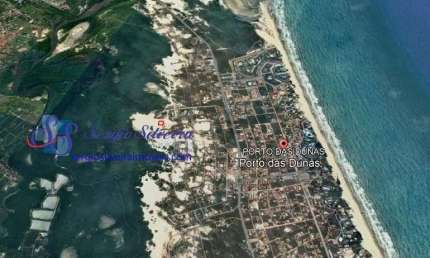 Terreno no Porto das Dunas com 2.500m² em localização privilegiada