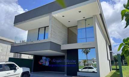 Casa de alto padrão com 5 suítes no Eusébio com lazer completo.