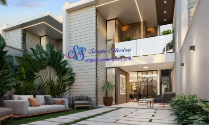 Casa duplex de alto padrão com 4 suítes em Eusébio!