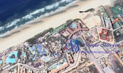 Amplo terreno com 3.354m² em excelente localização em Porto das Dunas.