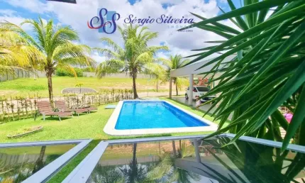 Casa no Alphaville Fortaleza mobiliada 4 suítes, piscina