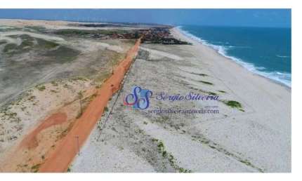 Terreno com excelente localização frente mar, 54,445m².