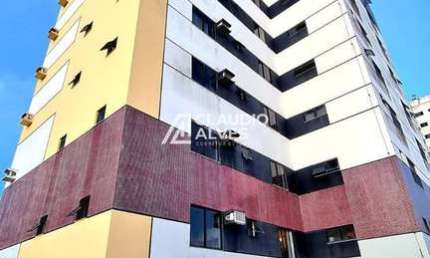 Apartamento com 4 quartos à venda na Rua Santa Leopoldina, Santa Mônica, Feira de Santana