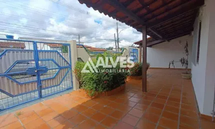 Casa com 3 quartos à venda na Rua K, Queimadinha, Feira de Santana
