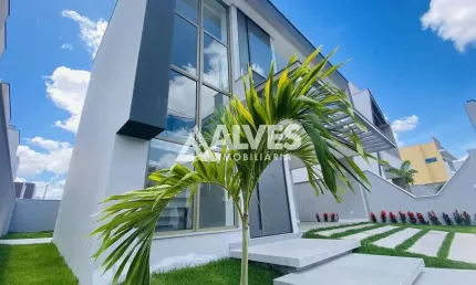 CASA DE ALTO PADRÃO COM 4 SUÍTES E PISCINA NA REGIÃO DA AV. FRAGA MAIA