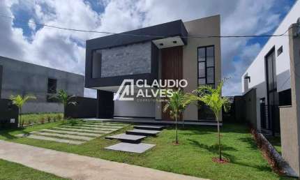 CASA DE ALTO PADRÃO COM 4 SUÍTES CONDOMÍNIO ALPHAVILLE