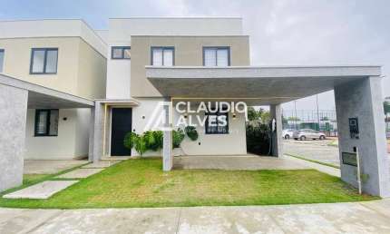Casa em condomínio fechado com 4 quartos à venda na Rua Corredor dos Araçás, Sim, Feira de Santana