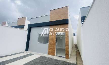 CASA COM 2 QUARTOS SENDO 2 SUÍTES NO BAIRRO CONCEIÇÃO