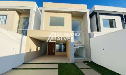 CASA COM 3 SUÍTES E ÁREA GOURMET COMPLETA NO BAIRRO SIM PRONTA PARA MORAR