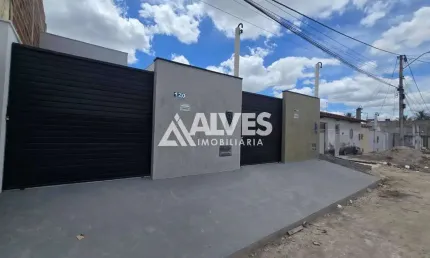 CASA COM 2 QUARTOS PRONTA PARA MORAR NO BAIRRO CONCEIÇÃO