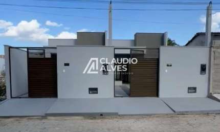 CASA COM 2 QUARTOS SENDO 1 SUÍTE PRONTA PARA MORAR COM ESCRITURA GRÁTIS