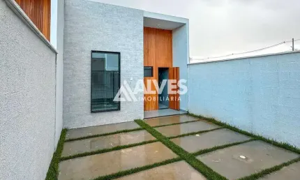 CASA COM 3 QUARTOS SENDO 1 SUÍTE PRONTA PARA MORAR (ESCRITURA GRÁTIS)