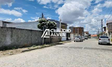 Terreno à venda na Rua Héstia, Papagaio, Feira de Santana