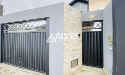 CASA COM 3 QUARTOS  SENDO 1 SUÍTE COM CLOSET E ÁREA GOURMET
