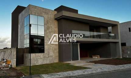 CASA DE ALTO PADRÃO COM 4 SUÍTES PISCINA E ÁREA GOURMET COMPLETA