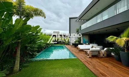 CASA DE ALTO PADRÃO MOBILIADA COM 5 SUÍTES MASTER PISCINA E ÁREA GOURMET
