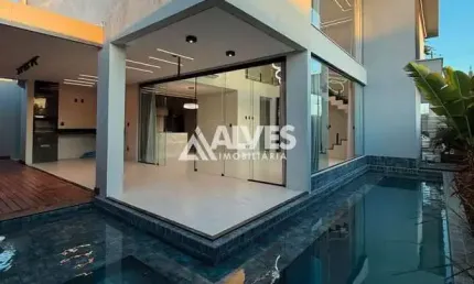 Casa de alto padrão com  4 suítes piscina e área goumet