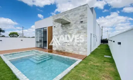 Casa de alto padrão com 3 suítes piscina e área gourmet completa