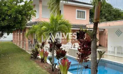 CASA COM 4 QUARTOS SENDO 3 SUÍTES EM BARRA DO JACUIPE (LINHA VERDE)