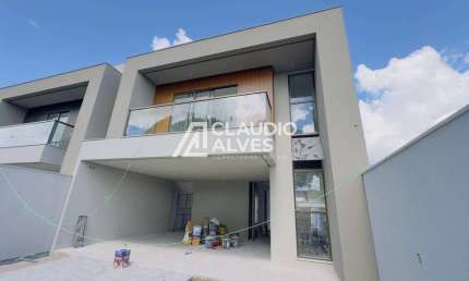 CASA COM 4 SUÍTES PISCINA E ÁREA GOURMET COMPLETA NO BAIRRO SIM