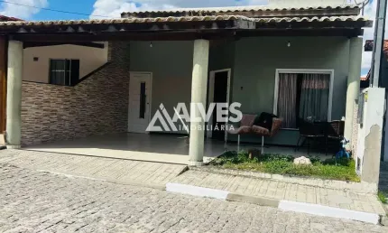 CASA COM 2 QUARTOS SENDO 1 SUÍTE EM CONDOMÍNIO NA REGIÃO DA AV. FRAGA MAIA