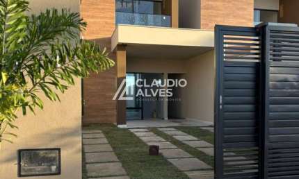 CASA COM 3 QUARTOS SENDO 2 SUITES PISCINA E ÁREA GOURMET COMPLETA