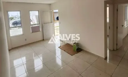 Casa com 3 quartos sendo 1 suíte em condomínio bairro sim