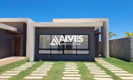 Casa com 3 quartos  sendo 1 suíte condomínio mangata no bairro sim