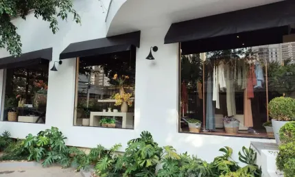 Ponto comercial para alugar na Rua Silvânia, 222, Vila Nova Conceição, São Paulo