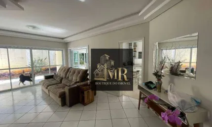 Alphaville Campinas Locação - Ótima casa com living amplo para 3 ambientes, mezanino e lareira.  3 ótimas suítes (master com hidro e closet).