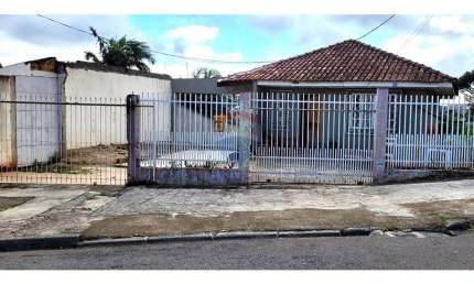 Casa Espaçosa à Venda em Colombo, PR - Oportunidade!